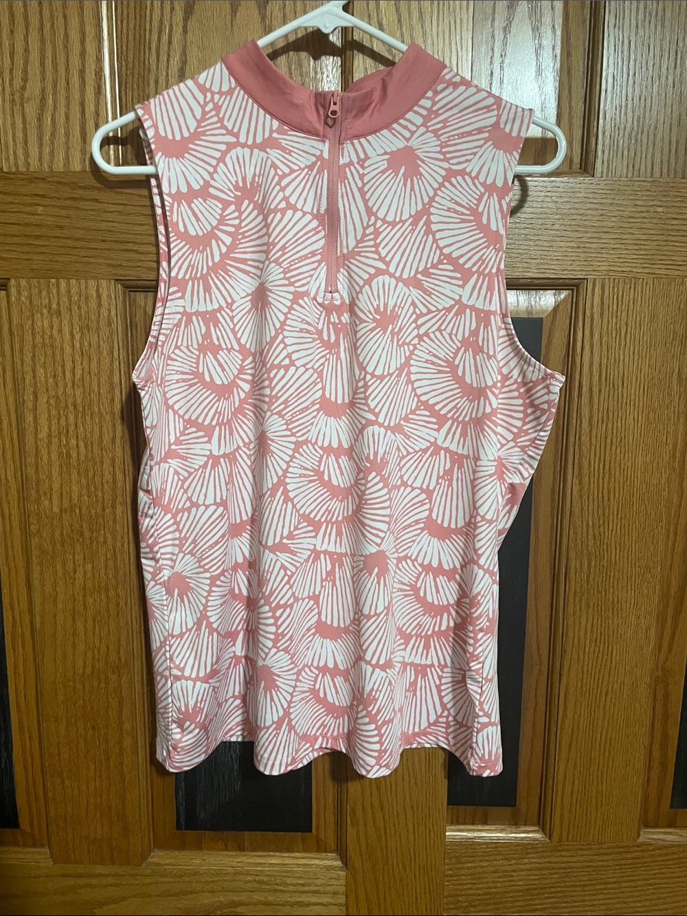 Tommy Bahama Coral & White Sleeveless Mock Neck Tank